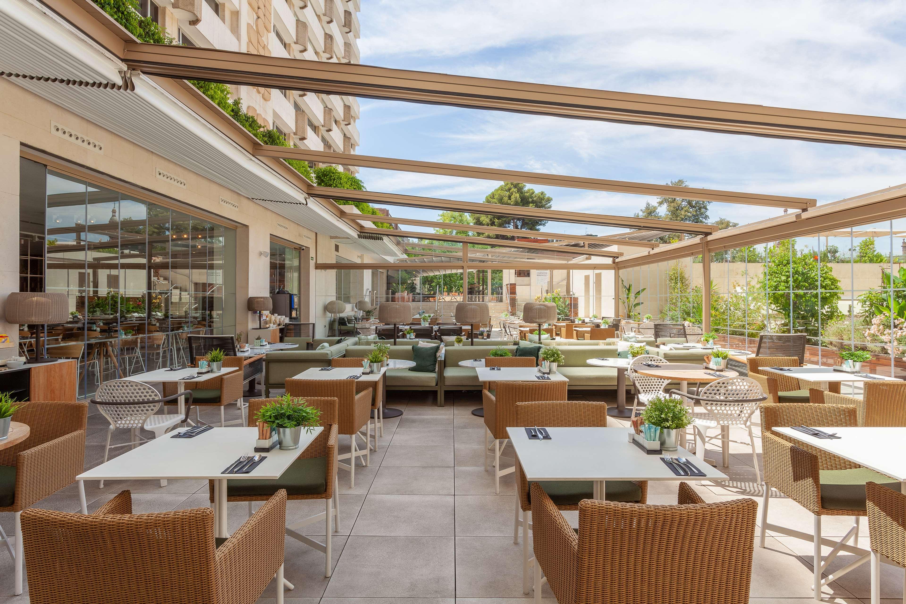 Melia 4* Sevilla
