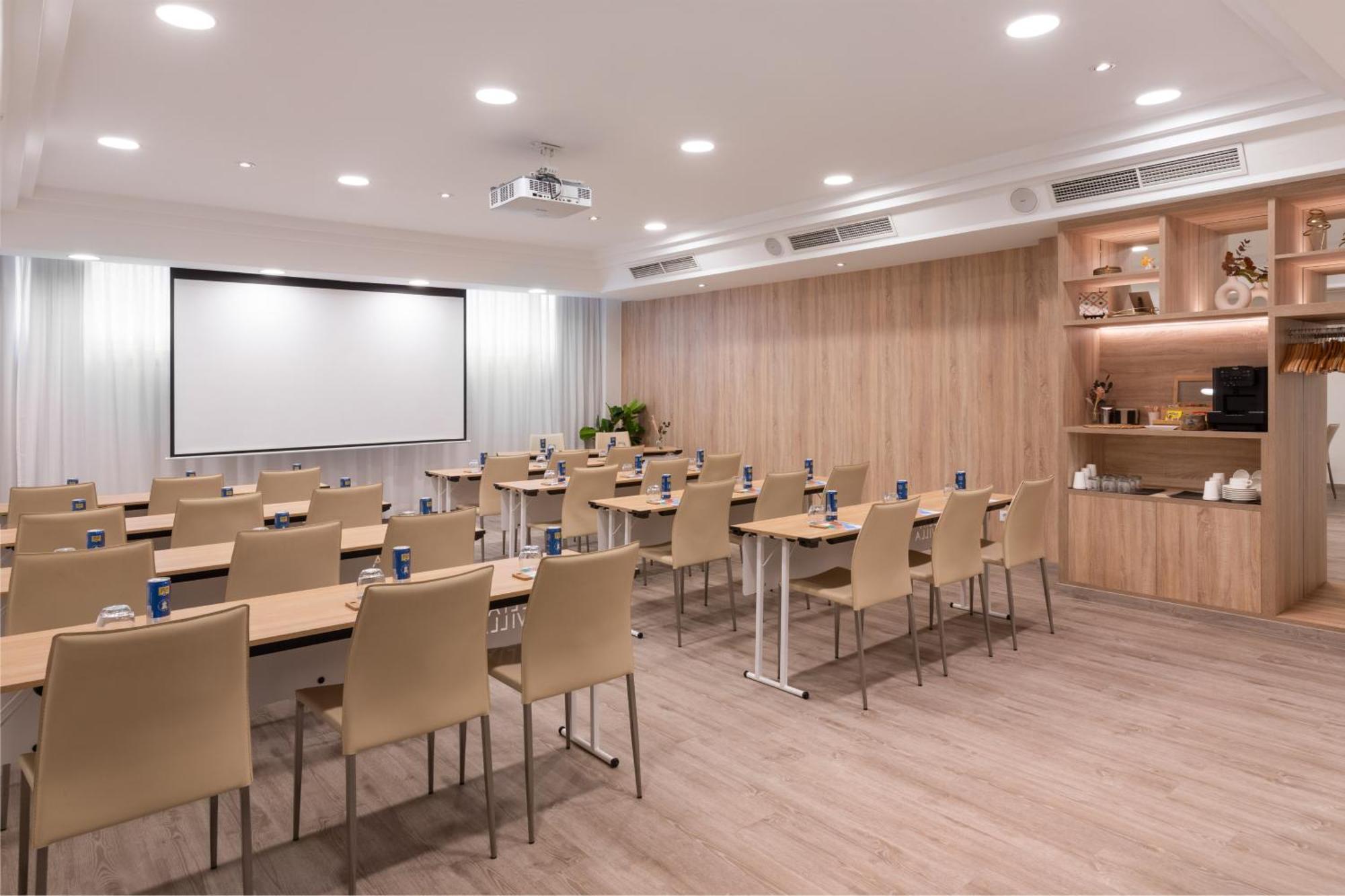 Melia Hotel 4*